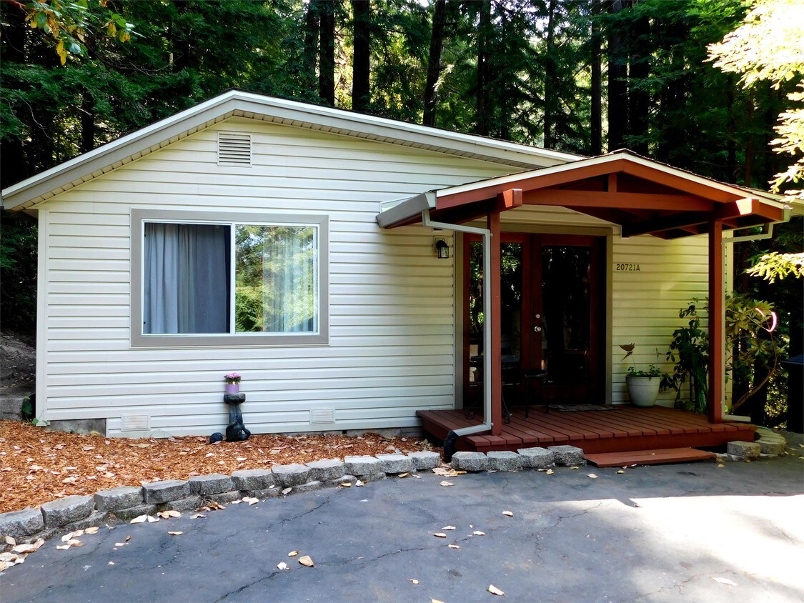 20721 Monte Rio Ave Unit A, Monte Rio, CA 95462 Apartment for Rent in Monte Rio, CA