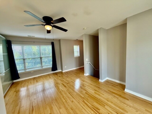 Building Photo - 1138 W Washburne Ave