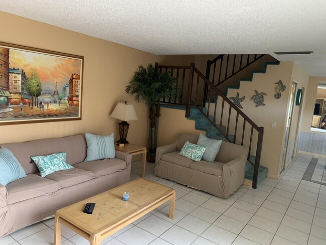 Foto del edificio - 9403 S Ocean Dr