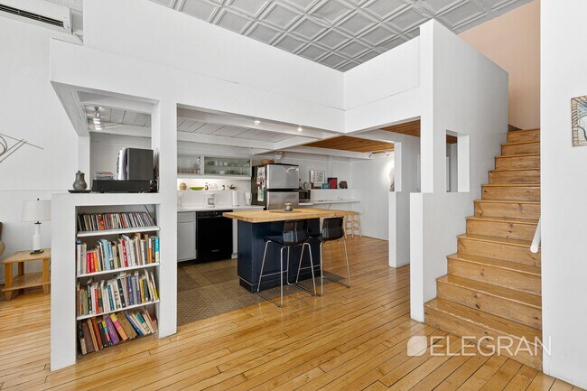 Foto del edificio - 48 White St