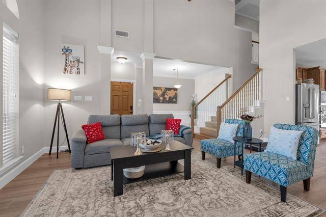 Foto del edificio - 901 Brentwood Dr