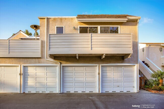 Building Photo - 24095 Vista Corona