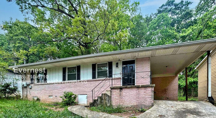 Foto principal - 926 Hall St NW