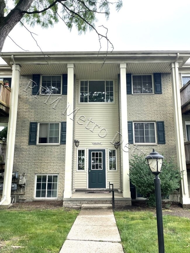 Building Photo - 45250 Keding St