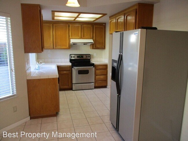 Building Photo - 4 br, 2.5 bath House - 357 Stonebridge Dr.
