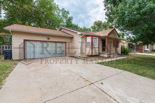 Building Photo - 1524 N Covington St