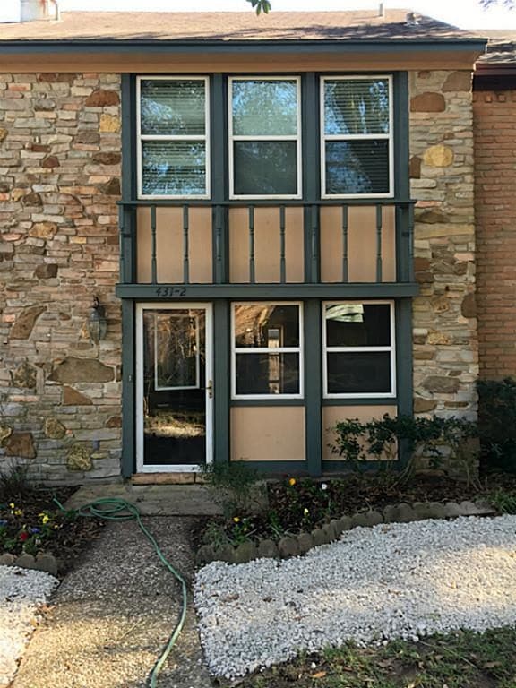 Building Photo - 431 Sunset Dr