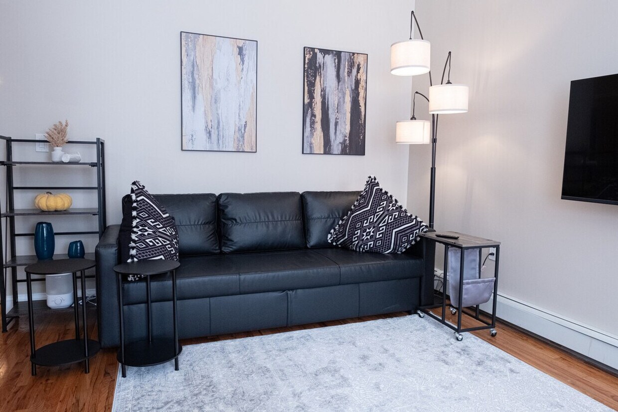 Foto principal - 234 W 112th St