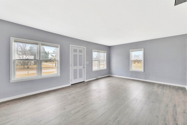 Foto del edificio - 457 S McComas St