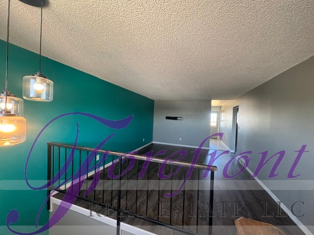 Foto del edificio - 1384 Sweetwater Rd