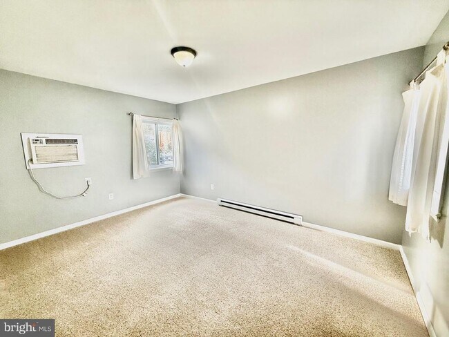 Foto del edificio - 720 W Glebe Rd