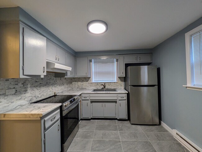 Building Photo - 11840 S Karlov Ave