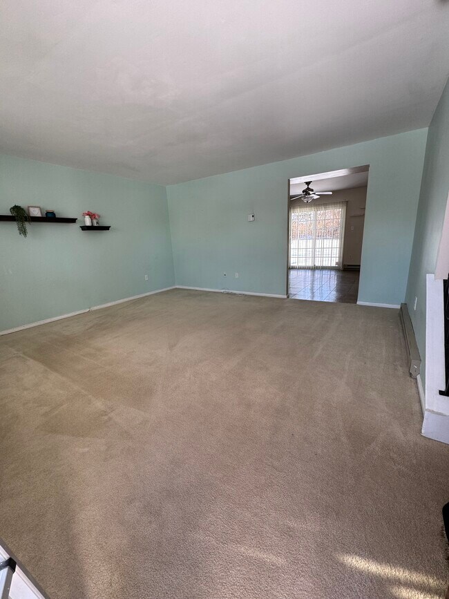Foto del edificio - 49 Pennypacker Dr