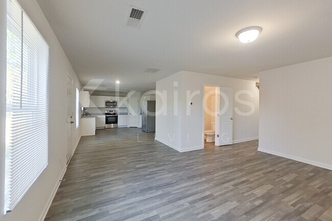 Foto del edificio - 234 Fox Chase Wy