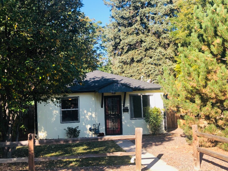 Foto principal - 3731 Teller St