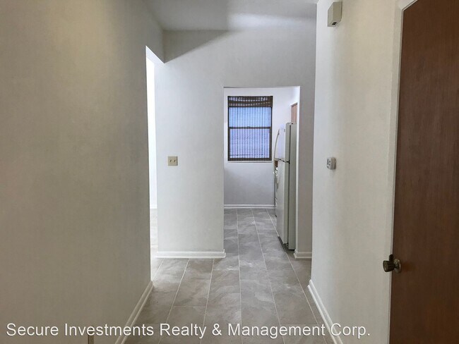 Building Photo - 3 br, 2 bath House - 3611 NW 30th Blvd