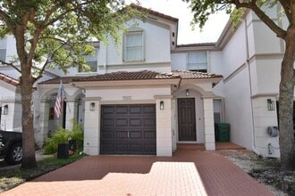 Building Photo - 7855 NW 110th Ave