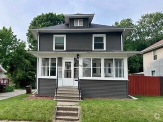 Building Photo - 1308 Leroy St