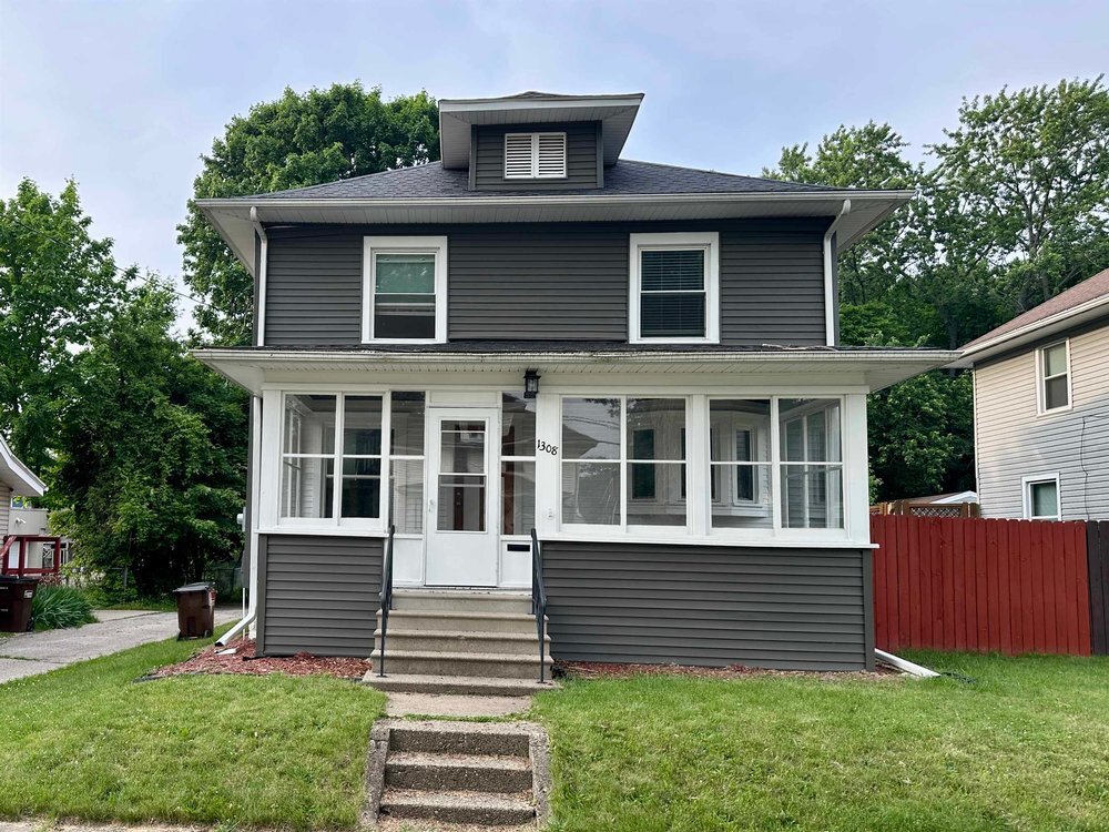 Foto principal - 1308 Leroy St