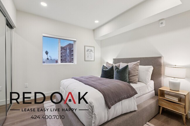 Foto del edificio - 5717 Carlton Way