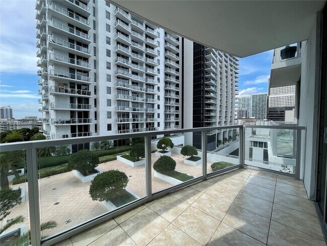 Foto del edificio - Luxury spacious 1-bedroom apartment with b...