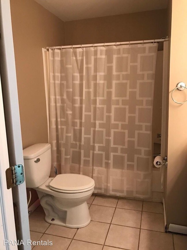 Foto del edificio - 2 br, 1.5 bath House - 405 Peters Way