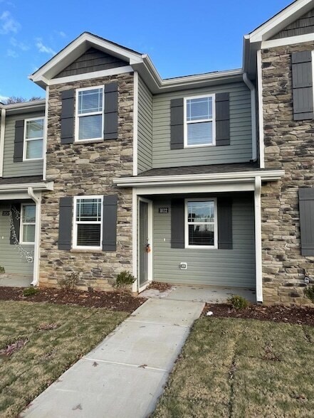 Foto del edificio - 1022 Peony Ln