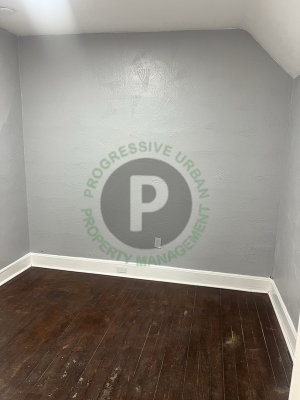 Foto del edificio - 3586 W 47th St