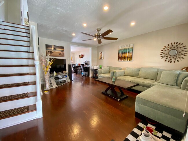 Living Room - 2447 Rudy Rd