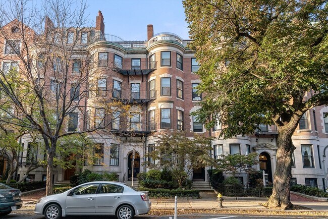 Foto del edificio - 486 Beacon St