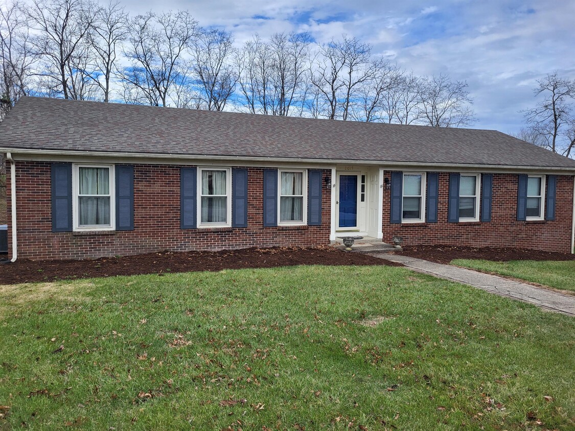 Foto principal - 2019 Longview Dr