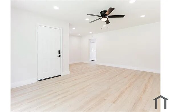 Foto del edificio - 10307 Pinecrest Dr