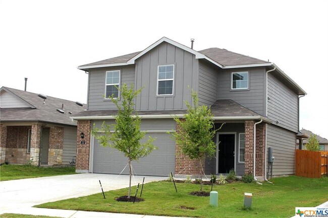 Building Photo - 112 Skipping Stone Ln
