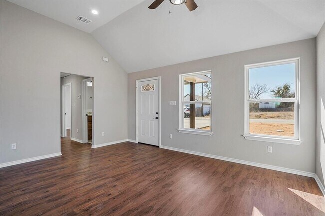 Building Photo - 2211 Hercules Dr