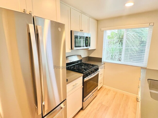 Building Photo - Coastal Living in Solana Beach – Upgraded ...
