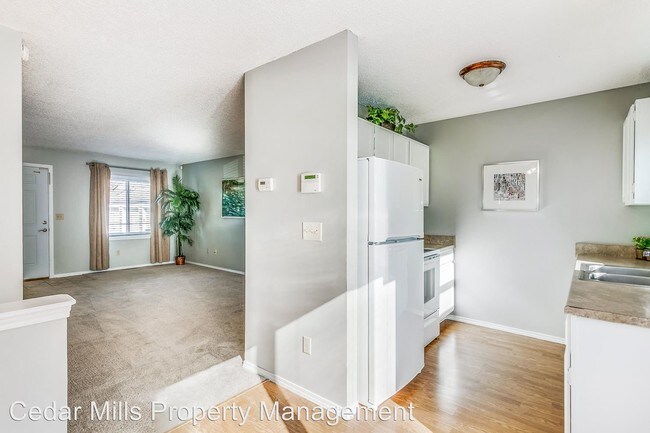Building Photo - 2 br, 2 bath House - 9252 E. Funston Ct   #3
