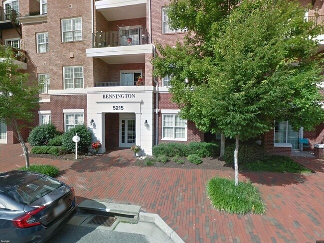 2 bedroom/ 2 bathroom. Bennington on the Park - 2 bedroom/ 2 bathroom. Bennington on the Park Apartment