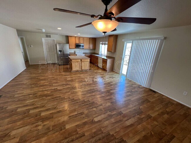 Building Photo - 1808 Morningview Ln