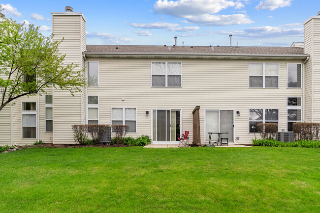 Foto del edificio - 1066 Huntington Ct
