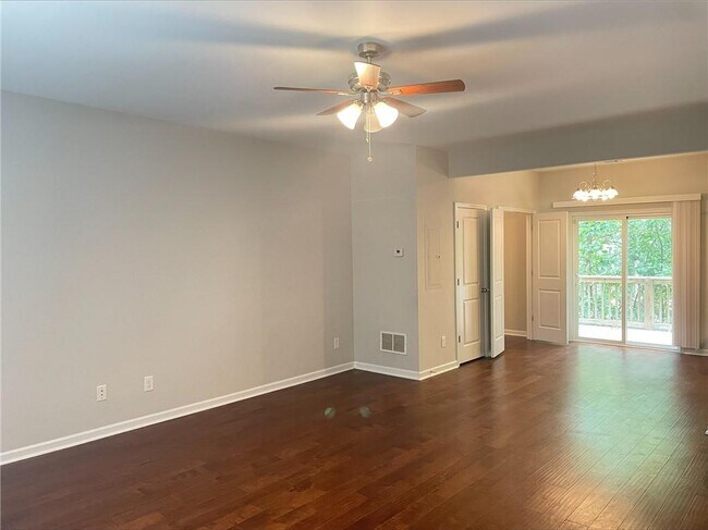 Building Photo - 1731 Brookside Lay Cir