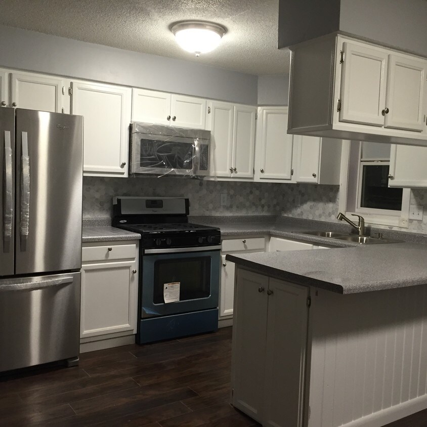 7537 Banning Way, Inver Grove Heights, MN 55077 Townhome Rentals in Inver Grove Heights MN