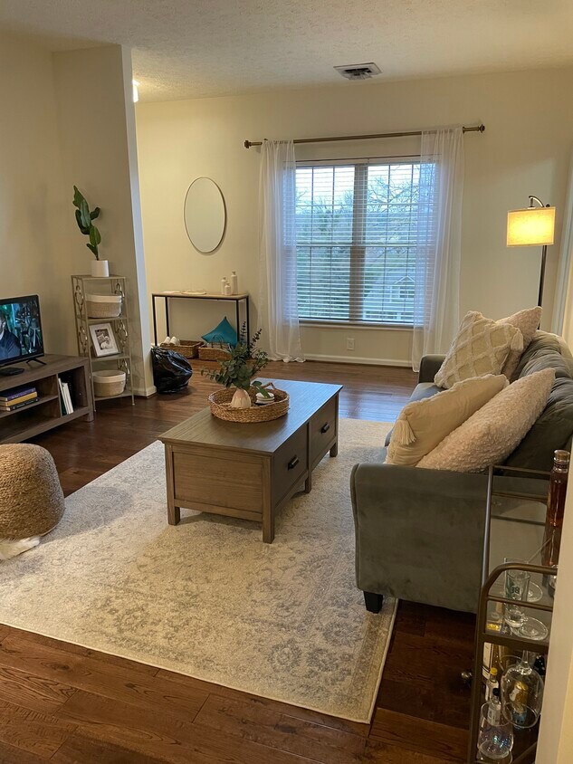 4805 Lyons View Pike Unit 204, Knoxville, TN 37919 Condo for Rent in