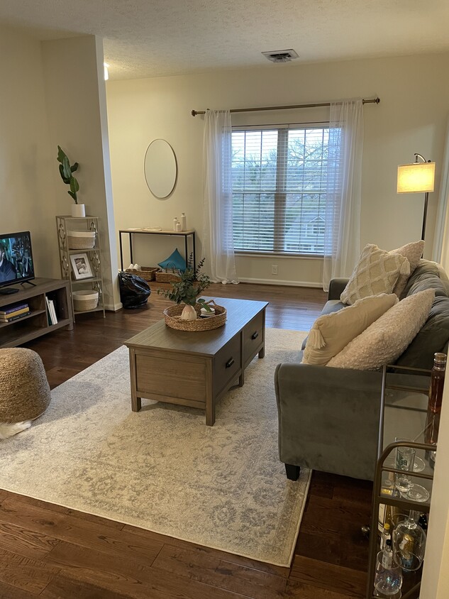 4805 Lyons View Pike Unit 204, Knoxville, TN 37919 Condo for Rent in