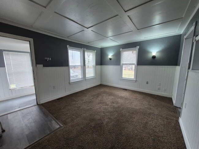 Photo - Cozy 2-Bedroom on quiet street House