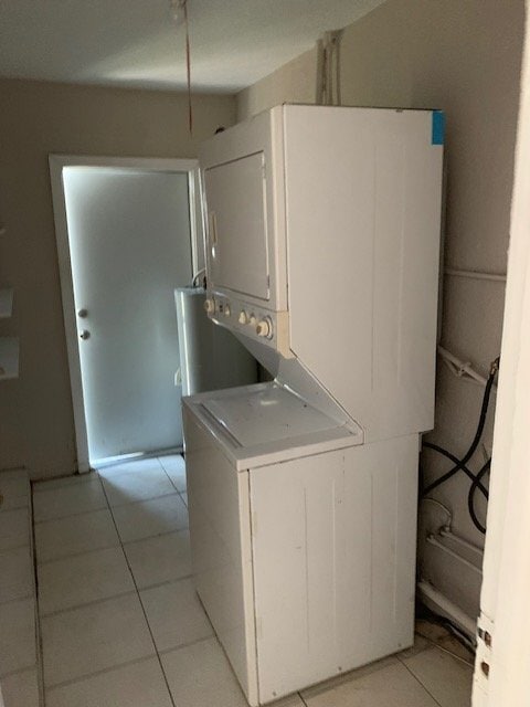 Photo - St Petersburg, SFH 3 beds/1 bath Laundry inside Apartment