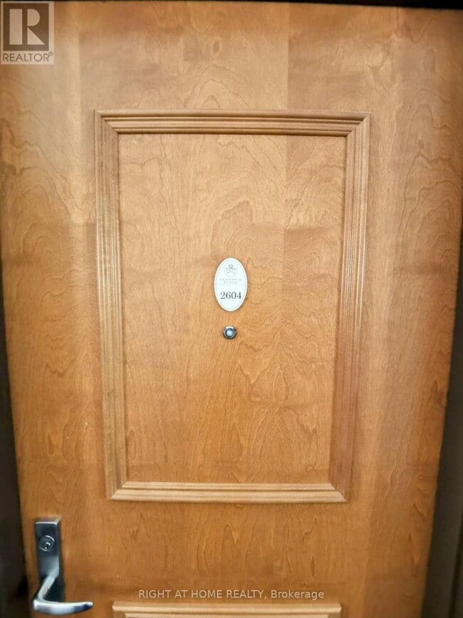 Photo du bâtiment - 242 Rideau St