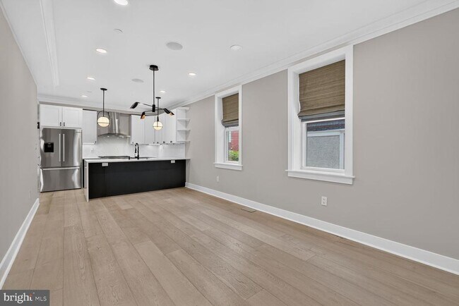 Foto del edificio - 724 Varnum St NW