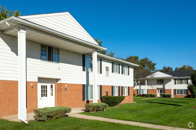 Building Photo - Taylor Woods Apartments