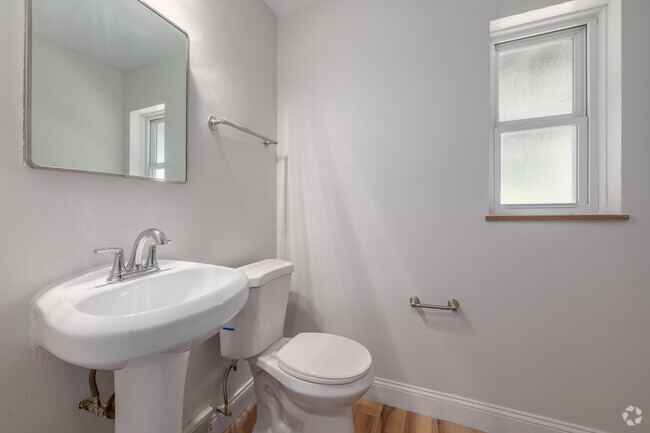 Town Home - 3BD, 1.5BA - 1,168SF - Second Bathroom - Lawn Village