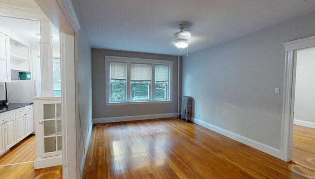 Building Photo - 1 Gray St